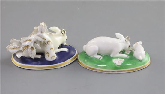 Two Chamberlain Worcester porcelain figures of rabbits, c.1820-40, L. 7.5cm